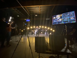 Julien Reux lights Tori Kelly’s James Corden appearance with Chauvet