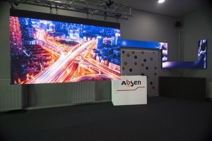 Absen Europes LED-Showroom mit AV Stumpfl-Medienserver ausgestattet