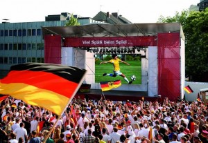 Fußball live mit Medientechnik von Gahrens + Battermann 