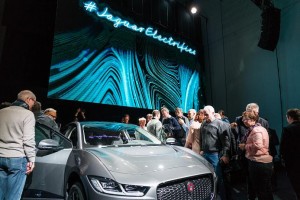 Jazzunique inszeniert Deutschlandpremiere des Jaguar I-Pace