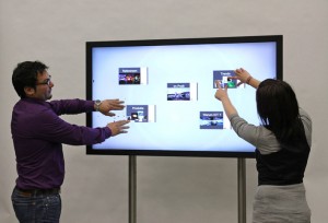 55 Zoll Multitouch-LCD mit LED-Backlight