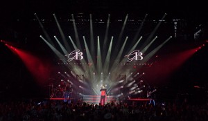 Gabby Barrett on tour with Chauvet