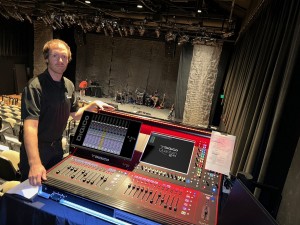 Florida theater venues choose DiGiCo Quantum225 desks