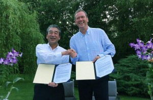 Harting und Hirose wollen neuen Standard setzen