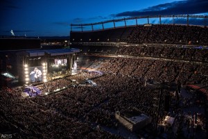 Elation Cuepix LED Blinders on Luke Bryan “Kick the Dust Up” Tour 