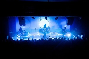 Sundara Karma mit GLP Impression-Bars auf Tour