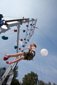 Stahl trifft Sport: Hüttenfest mit Pommerel