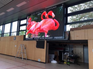 Heimspielstätte der Sportfreunde Loxten mit LEDcon-LED-Display ausgestattet