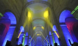 „Lumostory“ erhellt Geschichte des Klosters Eberbach mit MA Lighting