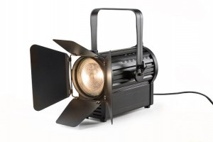 Focon bietet Stufenlinsenscheinwerfer BPL F8 Fresnel an