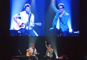 Hairston Touring Production lights up Rhett & Link with Chauvet