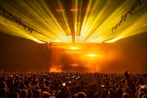 Sam Tozer setzt Swedish House Mafia mit GLP in Szene