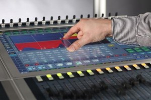 Digitale Audiotechnik für thailändischen Konzertsaal