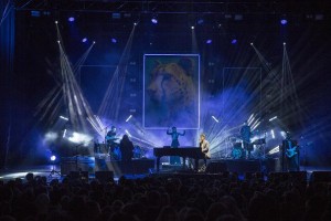 Colour Sound supplies lighting for Tom Odell’s UK tour