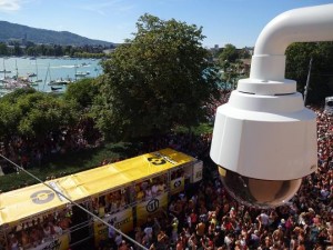 Riedel für vernetzte Sicherheit bei Street Parade in Zürich verantwortlich