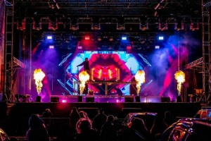 Corona: Elation IP-rated lighting for eight-week Drive-In Concert Series