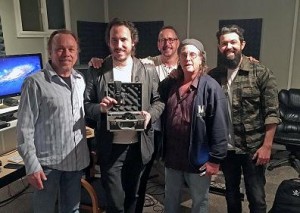 Mojave Audio donates condenser microphone to Beit T’Shuvah treatment center