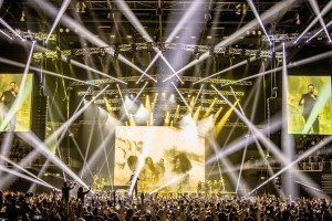 Petar Grašo chooses Robe fixtures for arena shows