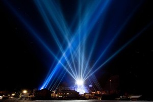 Moderne Lichttechnologie schafft Brückenschlag zwischen Veranstaltungsorten