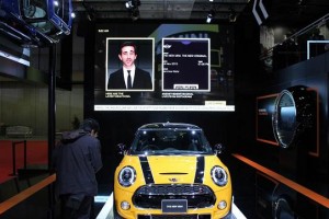 ICT realisiert LED-Himmel auf der Tokyo Motor Show