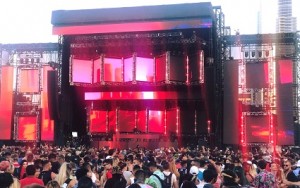 Chris Lisle accents angles at Lollapalooza with Chauvet