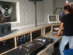 Sunshine Live vertraut auf die Digital USB Musik Controller von Cortex
